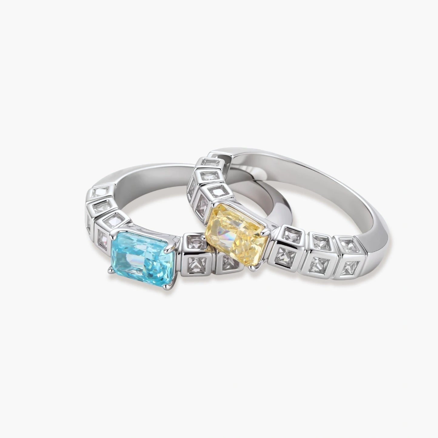Anillo Geometría Dorada