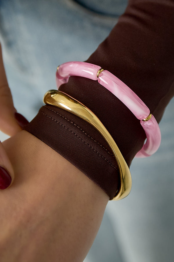 Multicolor bracelet lifestyle