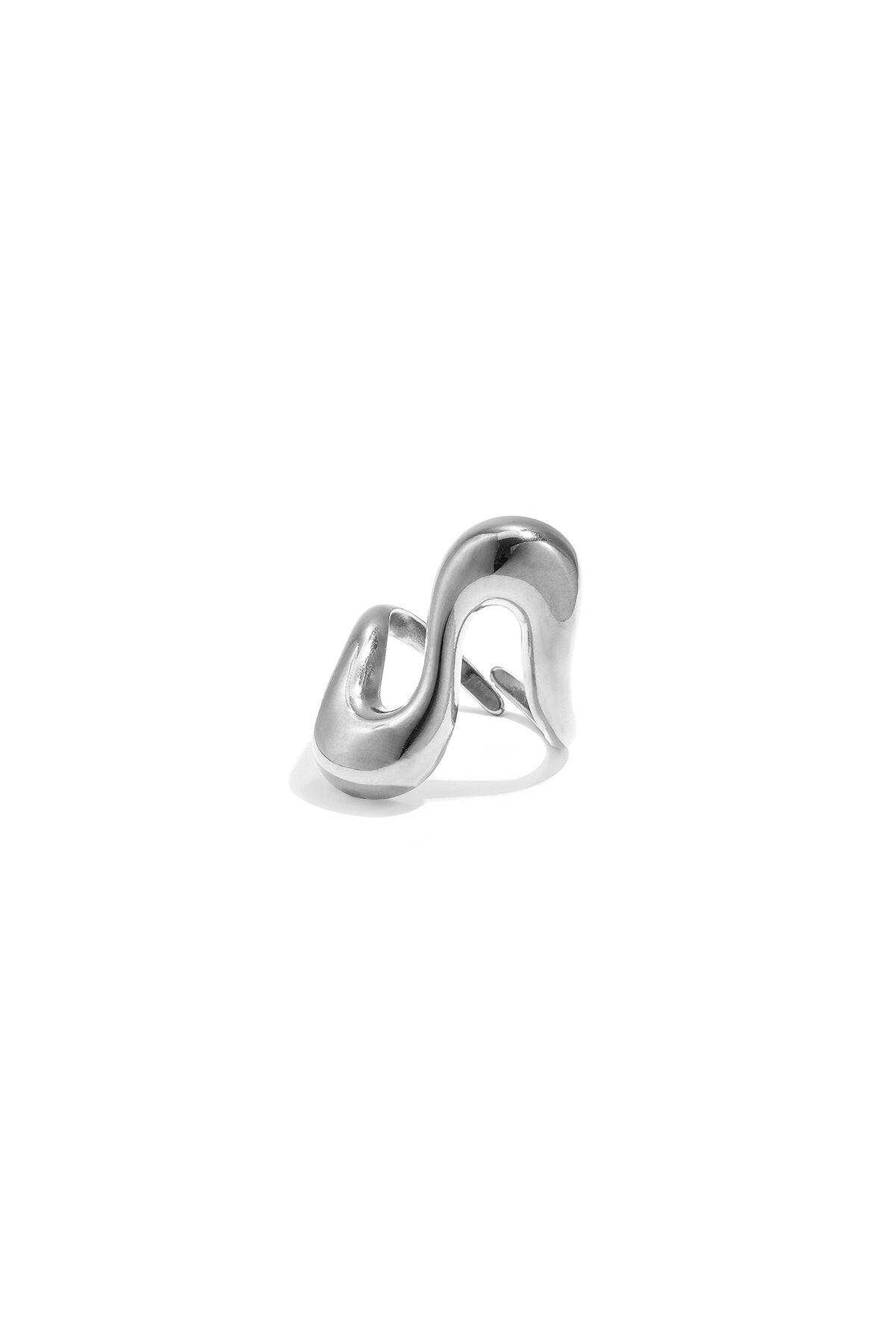 Anillo llamativo ajustable con forma ondulada