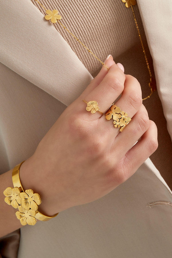 Elegant Minimalist Stainless Steel Rings - Silver & Gold lifestyle