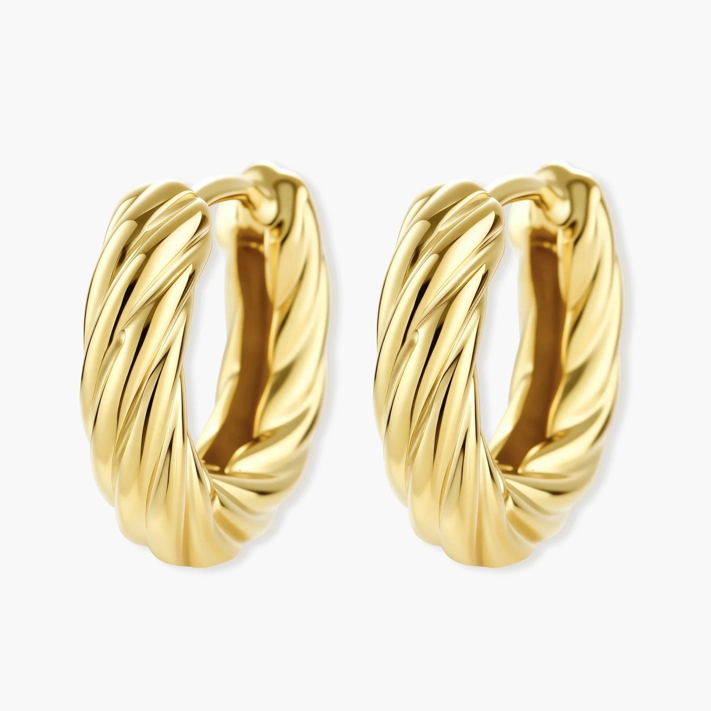 Aros Huggie Retorcidos Dorados