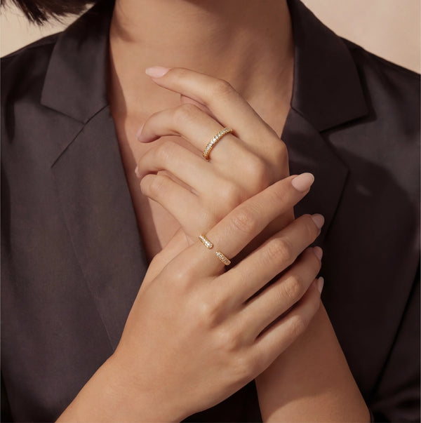 Spark Row Ring | LIZNA GLOW lifestyle