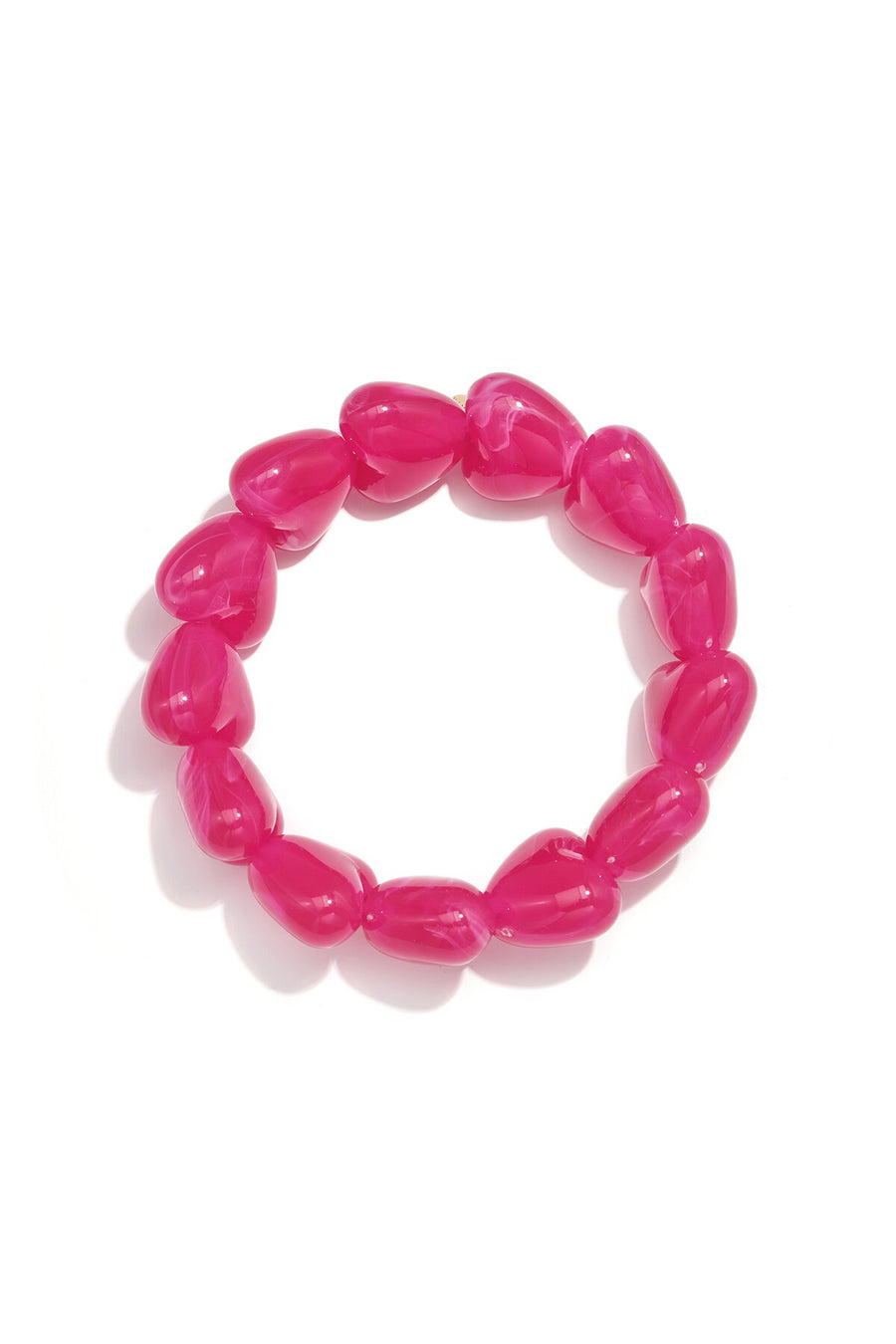 Pulsera de cuentas con grandes cuentas en forma de corazón.